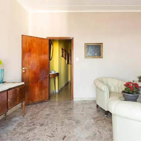 Floor Near Historic Fortino *
